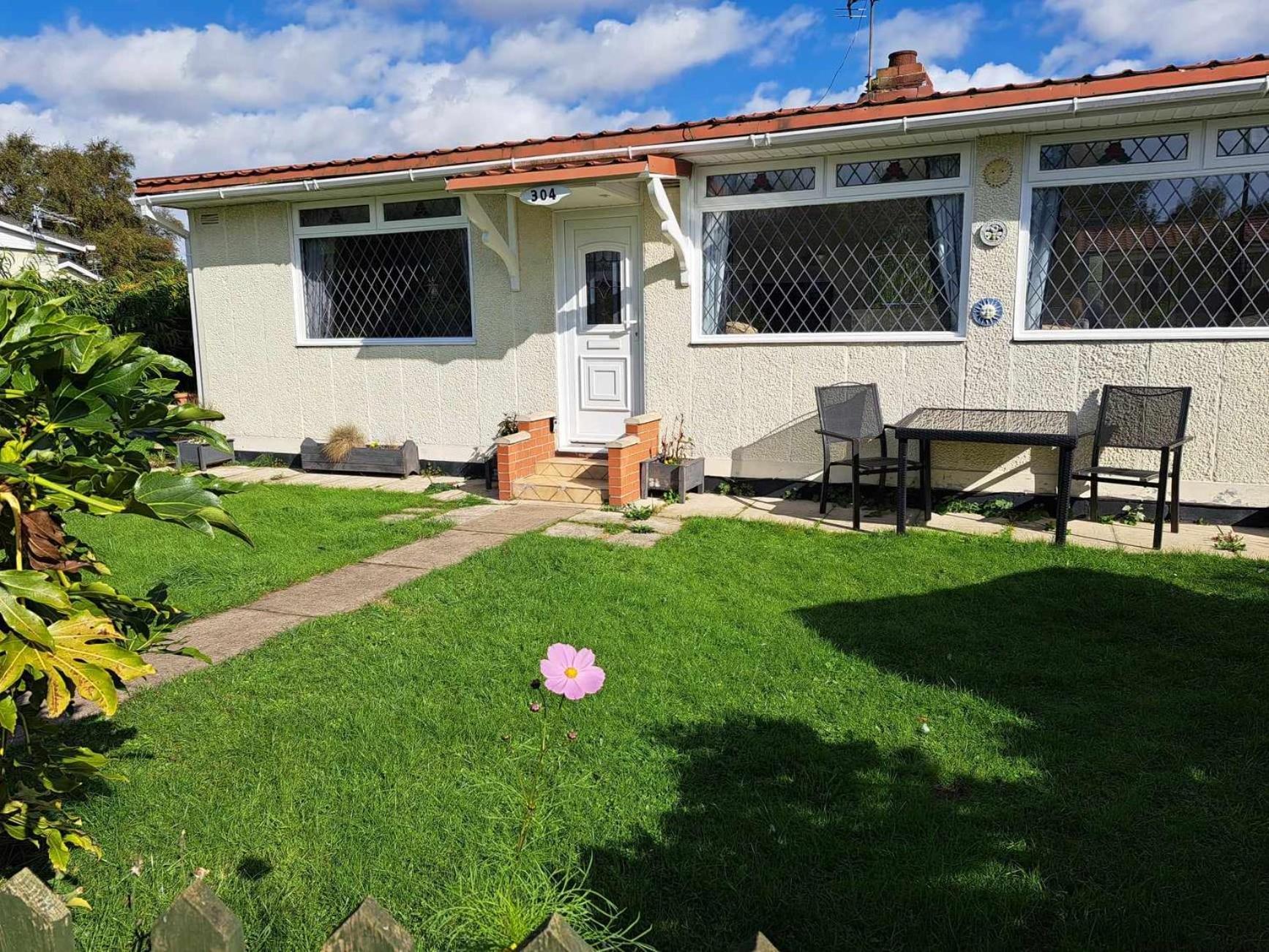 Beach & Tonic Beachside Chalet Humberston Exterior foto