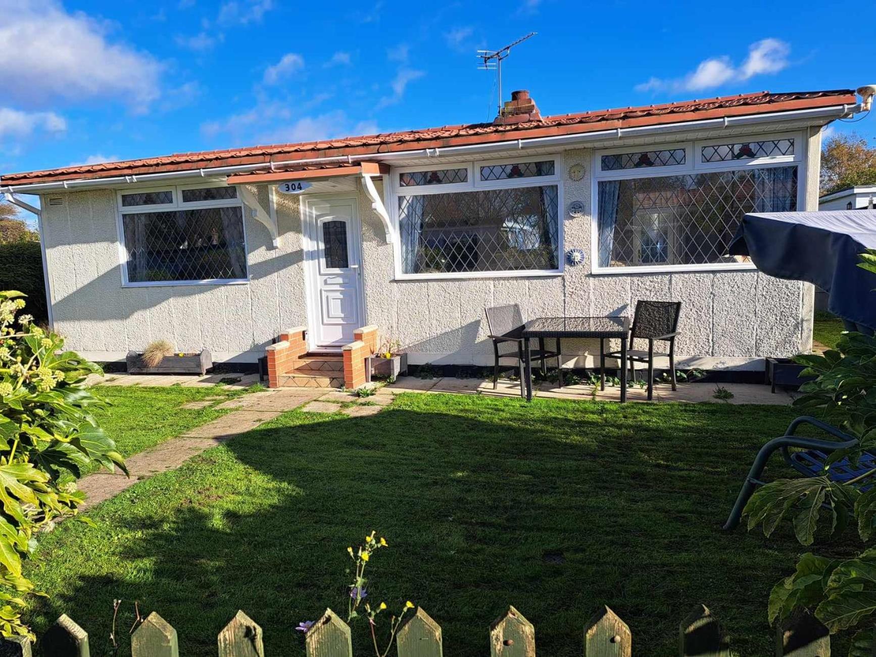 Beach & Tonic Beachside Chalet Humberston Exterior foto